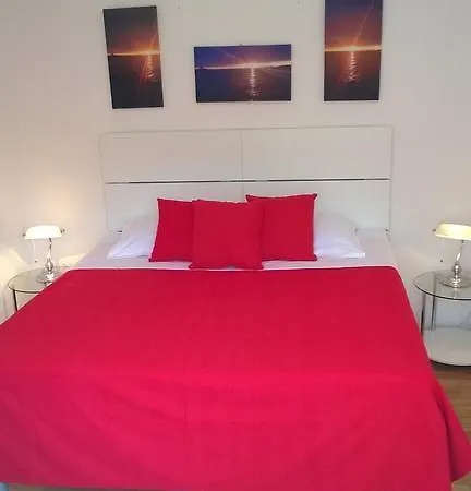 アパート Cozy New Flat For 2 Or 3 フヴァル