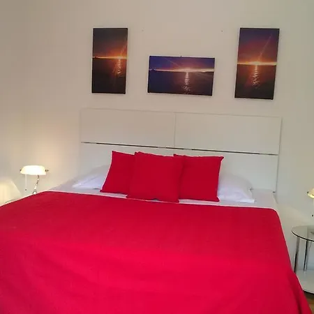 Cozy New Flat For 2 Or 3 * هفار