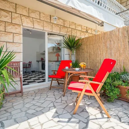 Cozy New Flat For 2 Or 3 Apartamento Hvar Town