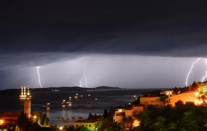 Cozy New Flat For 2 Or 3 Hvar Town