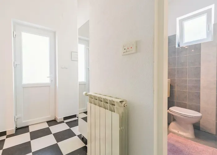 Cozy New Flat For 2 Or 3 Apartamento Hvar Town